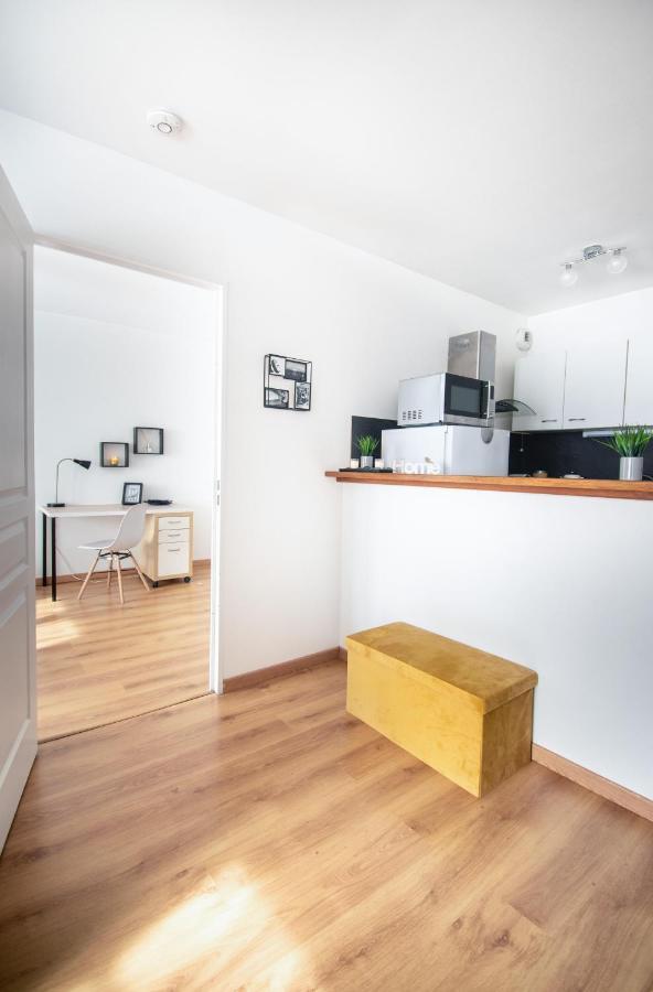 Le Retro Chic - T2 Haut Standing Au Coeur De Corbeil - 48 M2 Apartment Екстериор снимка
